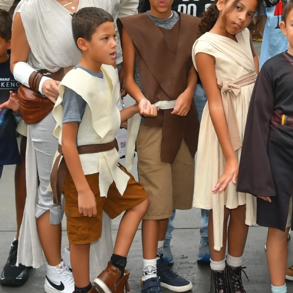 Disney Jedi theme outfits. Girls size 12, boys size 10 - Picture 7 of 7